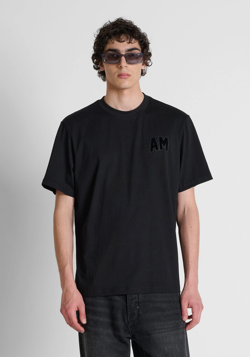 Футболка ANTONY MORATO MMKS02688FA100240---9000